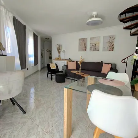 Duplex Penthouse Cristianos لوس كريستيانوس